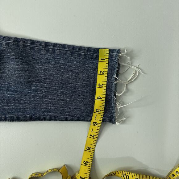 Levis 501 Jeans Womens 26 Blue Skinny High Rise Raw Hem Button Fly Ripped Knee - Picture 16 of 16